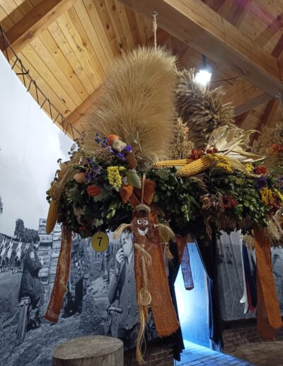 Die Erntekrone mit der Nummer 7